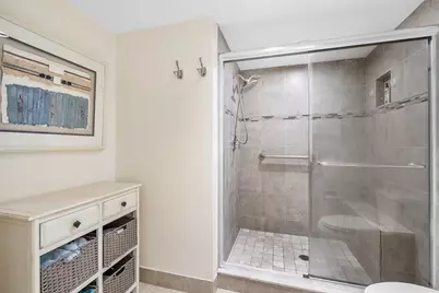 37 Stratford Lane W #D, Boynton Beach, FL 33436 - Photo 24