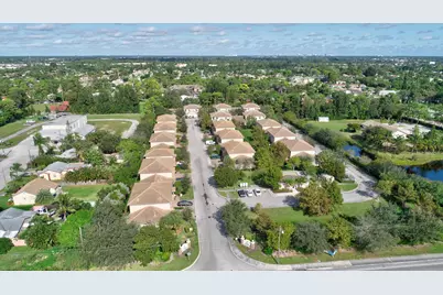 4704 Villas Santorini Drive, Lake Worth, FL 33461 - Photo 34