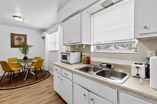 1826 Sherman St, Hollywood, FL 33020 - Photo 2