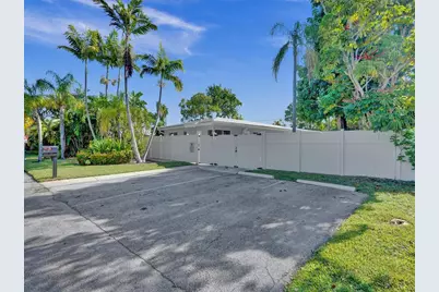 4422 Sea Grape Drive, Lauderdale by the Sea, FL 33308 - Photo 6