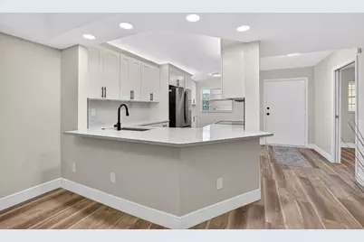 23247 Barwood Lane N #205, Boca Raton, FL 33428 - Photo 8