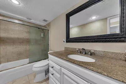 6 Royal Palm Way #307, Boca Raton, FL 33432 - Photo 8