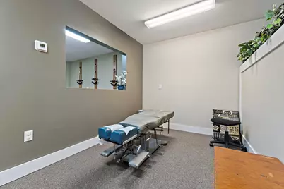 2682 SE Willoughby Boulevard #201, Stuart, FL 34994 - Photo 6