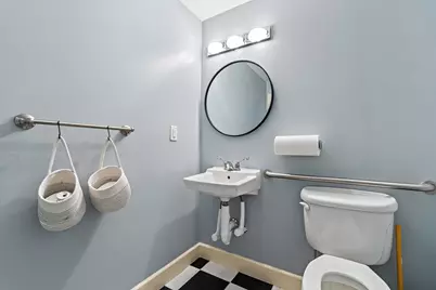 2682 SE Willoughby Boulevard #201, Stuart, FL 34994 - Photo 12