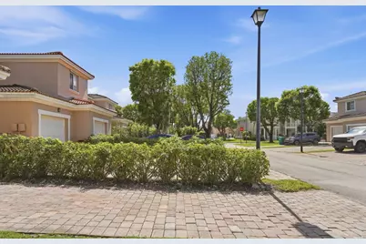 14052 SW 272nd Street, Homestead, FL 33032 - Photo 28
