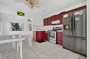 6102 NW 69th Ave, Tamarac, FL 33321 - Photo 24
