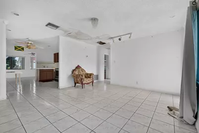 6102 NW 69th Avenue, Tamarac, FL 33321 - Photo 14