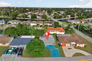 6102 NW 69th Ave, Tamarac, FL 33321 - Photo 4