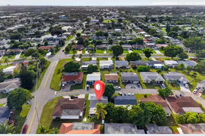 6102 NW 69th Avenue, Tamarac, FL 33321 - Photo 8