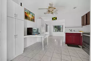6102 NW 69th Ave, Tamarac, FL 33321 - Photo 22