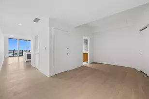 1400 Biscayne Blvd, Miami, FL 33132 - Photo 2