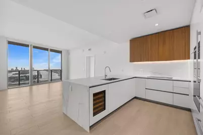 1400 Biscayne Boulevard #4003, Miami, FL 33132 - Photo 6