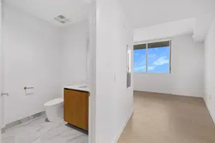 1400 Biscayne Blvd, Miami, FL 33132 - Photo 10