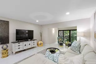 21726 Arriba Real, Boca Raton, FL 33433 - Photo 4