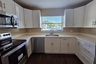 3783 Mil Race Ct, Greenacres, FL 33463 - Photo 8