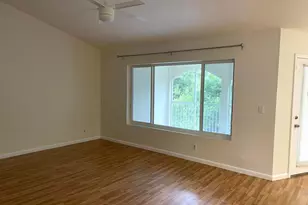 815 W Boynton Beach Blvd, Boynton Beach, FL 33426 - Photo 2