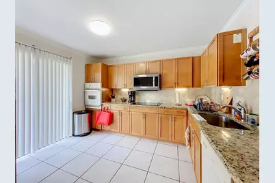 281 Amber Court, Royal Palm Beach, FL 33411 - Photo 6