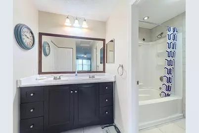 281 Amber Court, Royal Palm Beach, FL 33411 - Photo 16