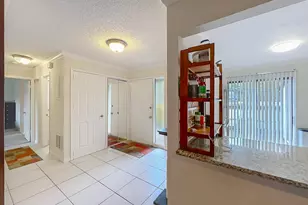 281 Amber Ct, Royal Palm Beach, FL 33411 - Photo 12