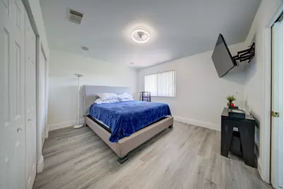 2364 Center Stone Lane, Riviera Beach, FL 33404 - Photo 2