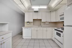3002 Portofino Isle, Coconut Creek, FL 33066 - Photo 6