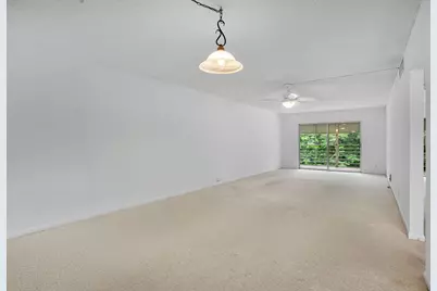 3002 Portofino Isle #M3, Coconut Creek, FL 33066 - Photo 8