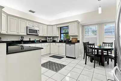 12871 La Rochelle Circle, Palm Beach Gardens, FL 33410 - Photo 16