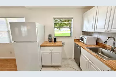114 Oakridge I #114, Deerfield Beach, FL 33442 - Photo 10