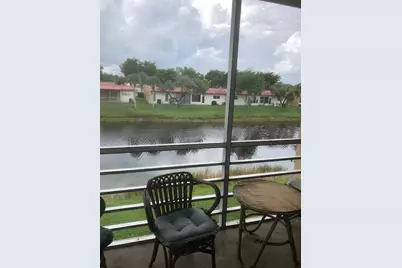 160 Lake Frances Drive, West Palm Beach, FL 33411 - Photo 8