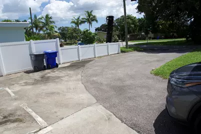 6509 Pines Parkway, Hollywood, FL 33023 - Photo 22