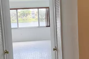 879 NE 195th St, Miami, FL 33179 - Photo 26