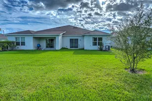 337 Raspberry Rd, Fort Pierce, FL 34981 - Photo 26