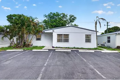 130 NE 51st Street, Oakland Park, FL 33334 - Photo 2