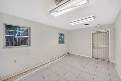 130 NE 51st Street, Oakland Park, FL 33334 - Photo 20