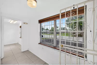 130 NE 51st Street, Oakland Park, FL 33334 - Photo 12