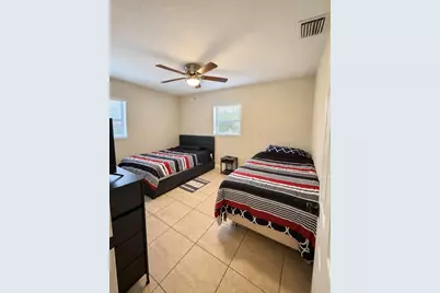 110 N 40th Street, Fort Pierce, FL 34947 - Photo 14