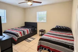110 N 40th St, Fort Pierce, FL 34947 - Photo 14