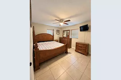 110 N 40th Street, Fort Pierce, FL 34947 - Photo 16