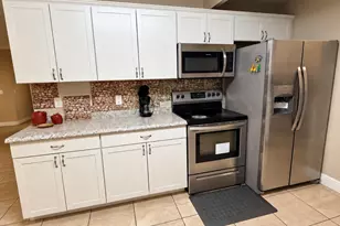 110 N 40th St, Fort Pierce, FL 34947 - Photo 8