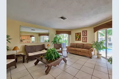 2810 NE 48th Court, Lighthouse Point, FL 33064 - Photo 12