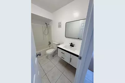 3046 W Missionwood Lane, Miramar, FL 33025 - Photo 12