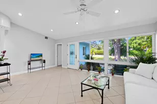 1636 NE 7th Terrace, Fort Lauderdale, FL 33305 - Photo 4