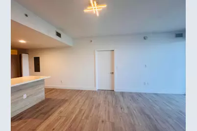 16385 Biscayne Boulevard #1204, North Miami Beach, FL 33160 - Photo 24