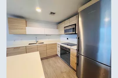 16385 Biscayne Boulevard #1204, North Miami Beach, FL 33160 - Photo 12