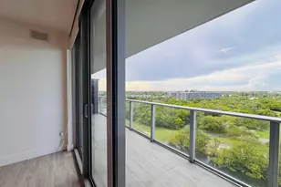 16385 Biscayne Blvd, North Miami Beach, FL 33160 - Photo 32