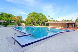 7300 NW 17th St, Plantation, FL 33313 - Photo 26
