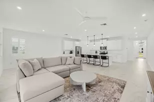 10550 SW Orana Dr, Port Saint Lucie, FL 34987 - Photo 12