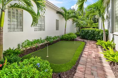 8138 Valhalla Drive, Delray Beach, FL 33446 - Photo 34