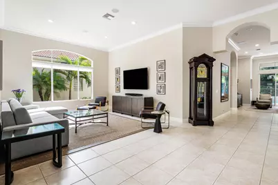 8138 Valhalla Drive, Delray Beach, FL 33446 - Photo 6
