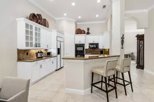 8138 Valhalla Dr, Delray Beach, FL 33446 - Photo 14